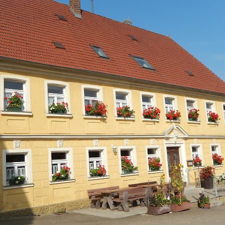 Dinkelsbühl Gasthof Goldenes Roessle מראה חיצוני תמונה