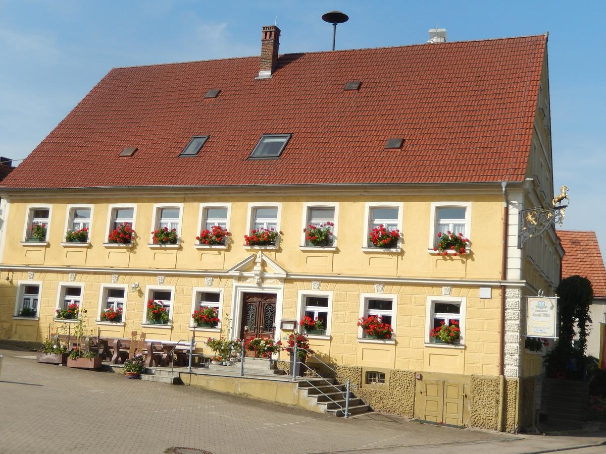 Dinkelsbühl Gasthof Goldenes Roessle מראה חיצוני תמונה